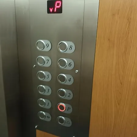 Relax Studio Titan Apartment *